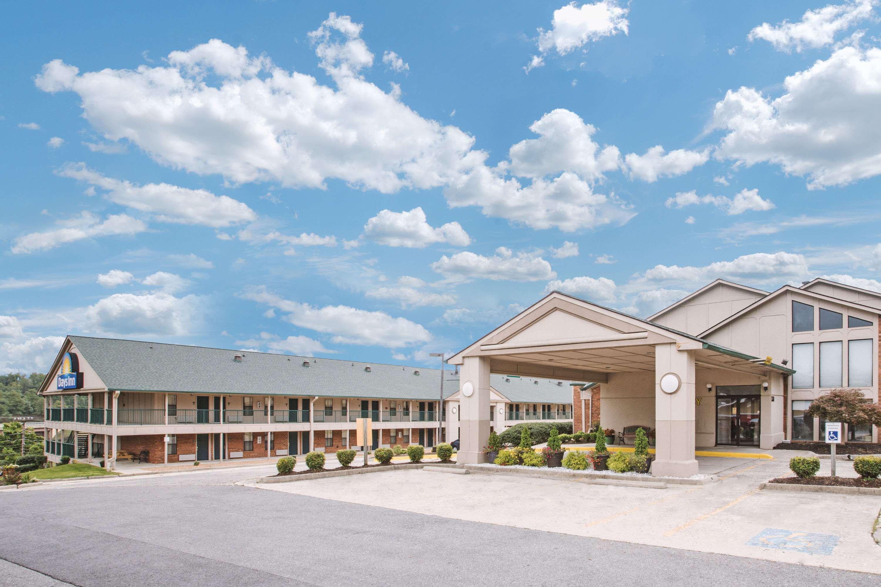 Days Inn By Wyndham Wytheville Kültér fotó